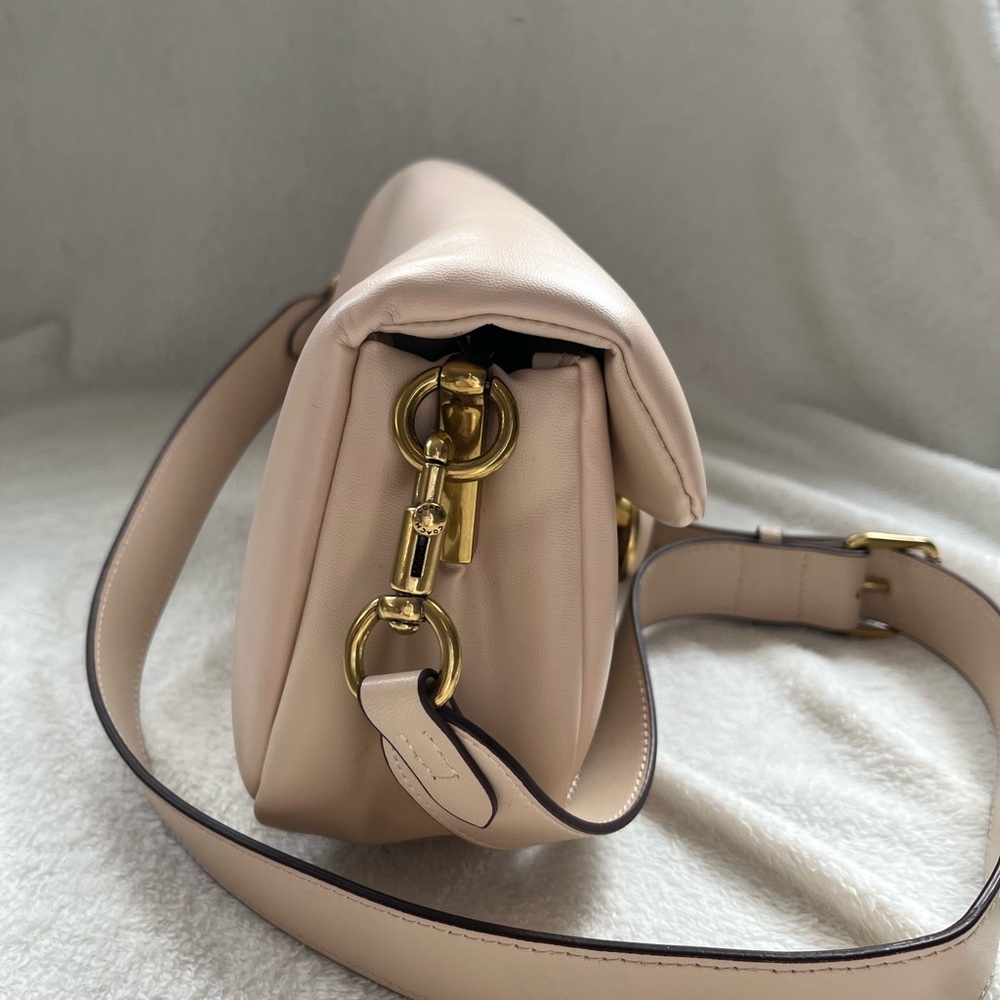 Coach Pillow Tabby 26 Leather Shoulder Bag in Ivory - Picture 5 of 9